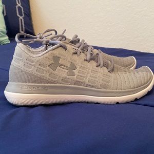 UnderArmour Charge 2 sneakers